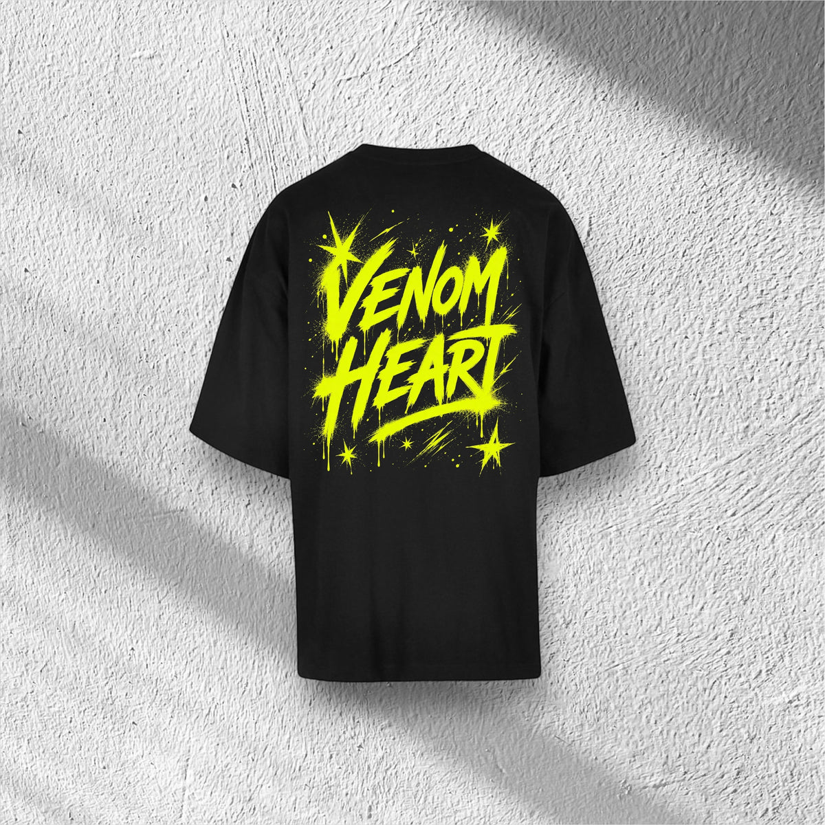 Venom Heart | Huge Tee