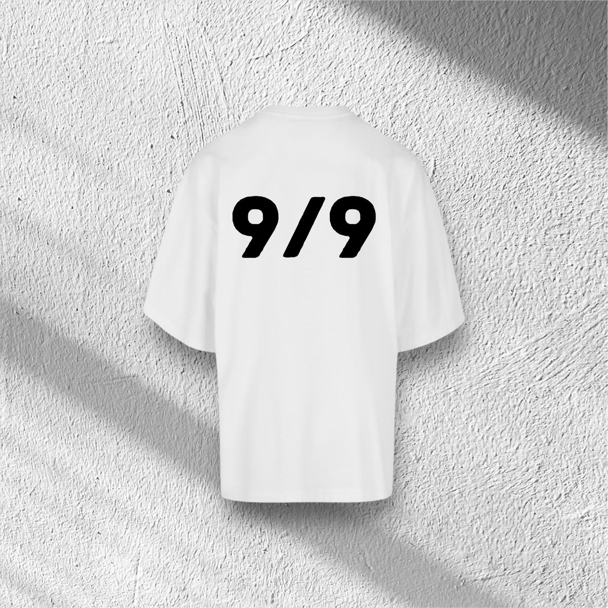 9/9 | Huge Tee